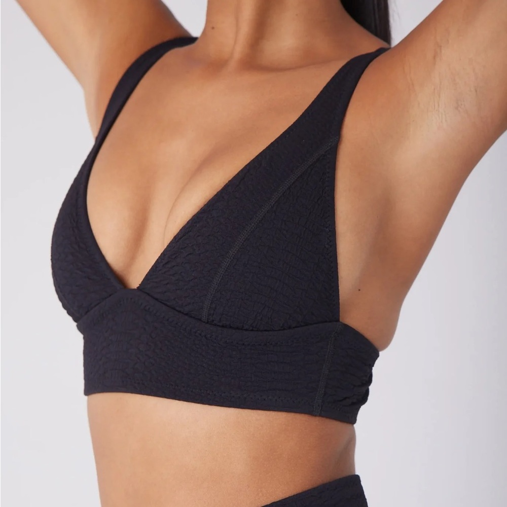 NWT GiGi C Marissa Snakeskin Sport Bra in Black Sz XS XL